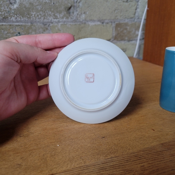 Vintage Kenji Fujita for Tackett Associates, Coffee Cup with Porcelain Saucer - Picture 7 of 7